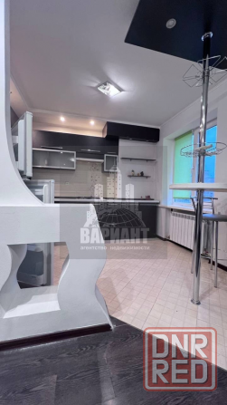 Продажа 2 комн. квартиры, Червоногвардейский р-он, ул. Чубаря Макеевка - изображение 2