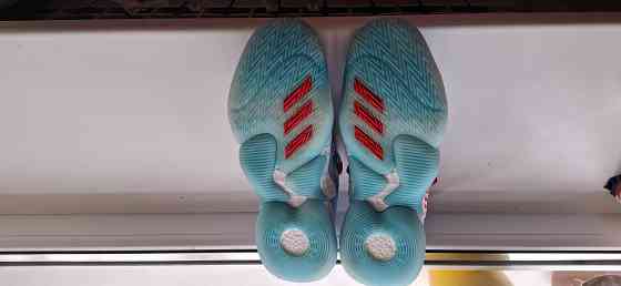 кроссовки Adidas Донецк