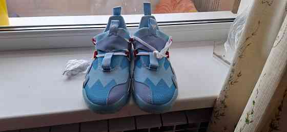 кроссовки Adidas Донецк