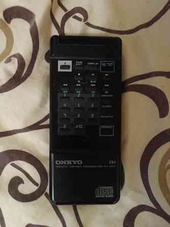 Продам CD ONKYO DX-6930 Донецк