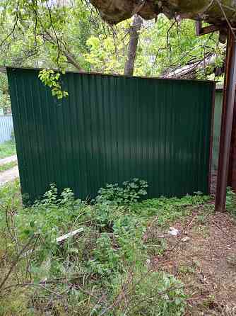 Гараж из профлиста Ясиноватая