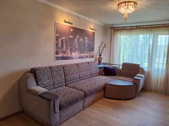 Продам 3-х с ремонтом и мебелью Донецк