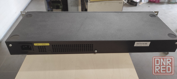 Электронный Коммутатор свитч HP V1905-24 Switch JD990A Донецк - изображение 2