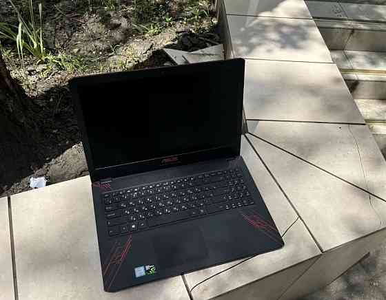 Asus 15 (core i5-8250,32gb,GTX1050,SSD+HDD) Донецк