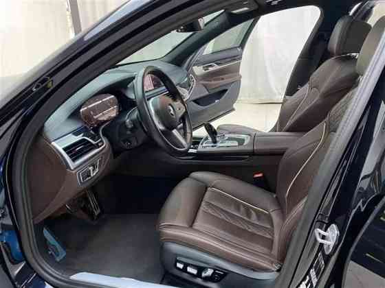 BMW 7 Series 730Li M 2.0 Донецк