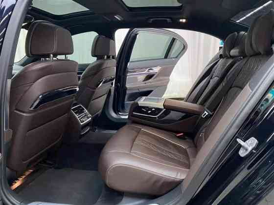 BMW 7 Series 730Li M 2.0 Донецк