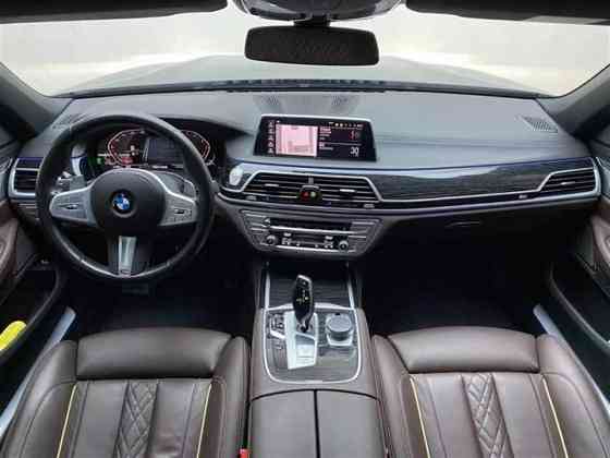 BMW 7 Series 730Li M 2.0 Донецк