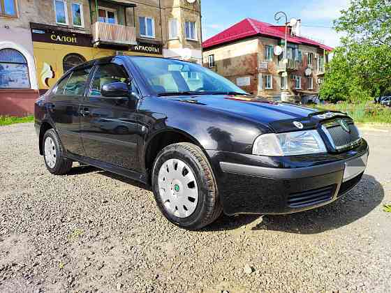 Продам автомобиль Skoda Octavia Tour 1.6 Макеевка