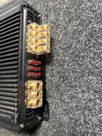 Продам усилитель 2000w Макеевка