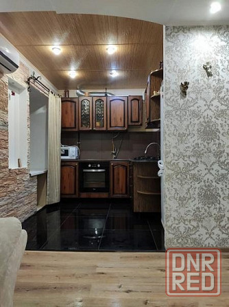 в продаже 2 комнатная квартира в центре города ориентир донбасс арена Донецк - изображение 3