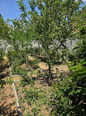 Продам Новый ДоМ 250 м² с баней в Ленинском р-не, ориентир Кирша. ГосАкт 6 соток. Донецк