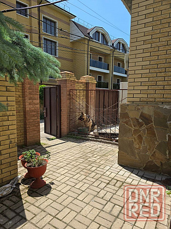 Продам Новый ДоМ 250 м² с баней в Ленинском р-не, ориентир Кирша. ГосАкт 6 соток. Донецк - изображение 2