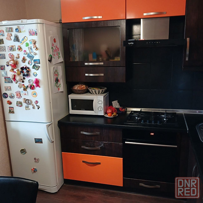 Сдаётся 1кк квартира Киевский район, ул. Артёма Донецк - изображение 1
