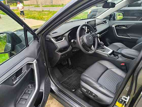 Продам Toyota RAV 4 Hybrid 2021 Донецк