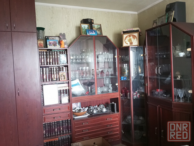 продам мебель горка из 4х шкафов Донецк - изображение 1