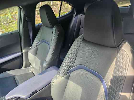 Lexus ux250h Донецк