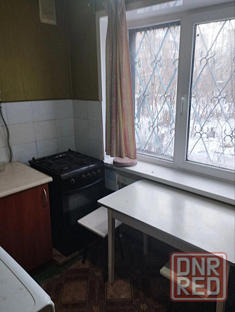 Горячая вода круглосуточно. Сдам 3к кв на Майском рынке. Будённовский район. 1этаж.все есть. Ан Донецк - изображение 2