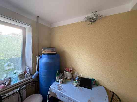 Продам 2-х ком. квартиру, 2/9 эт., 52 м.кв. - Макеевка, квл Шахтерский Макеевка