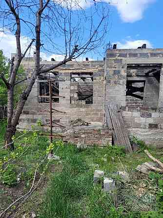 Продам недостроенный дом в районе Стройдетали, коробка 9х11, шлакоблок, вода, газ подведены, 3,5 сот Донецк