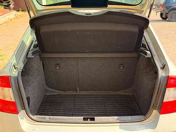 Skoda Rapid Донецк