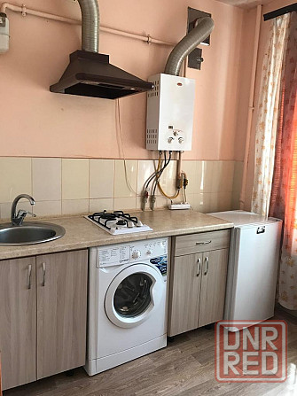 Сдаётся квартира посуточно рядом больница им. Гусака Донецк - изображение 2