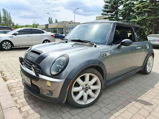 MINI Cooper S 1.6 MT, 2004, 210 000 км - 870 000 р. торг Донецк