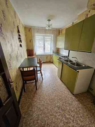 Продам 3 комнатную квартиру на Комсомольском пр. в Ворошиловском р-не Донецка (рядом Набережная) Донецк