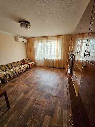 Продается 3 - х комнатная квартира, пр-т Комсомольский Донецк