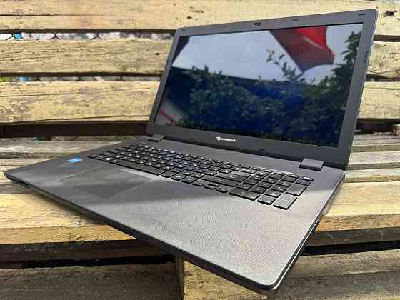 Ноутбук Acer с большим экраном 17.3 Донецк