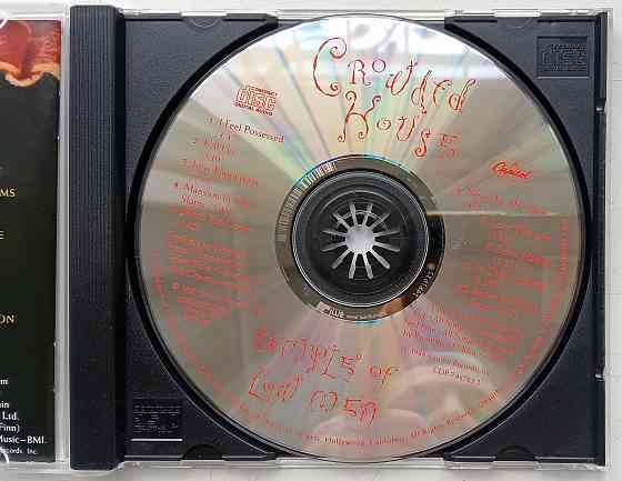 Фирменный CD: Crowded House (1988) Temple Of Low Man Макеевка