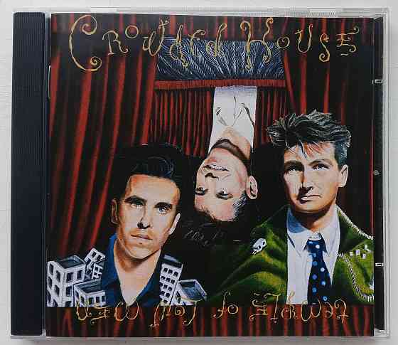 Фирменный CD: Crowded House (1988) Temple Of Low Man Макеевка