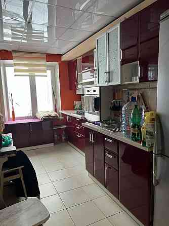 Продам 3-комнатную квартиру в Ясиноватой район ул. Заводская, д.94. Автономное отопление. 5/9 этаж Ясиноватая