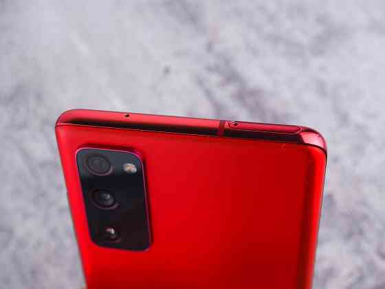 Samsung s20 FE Макеевка