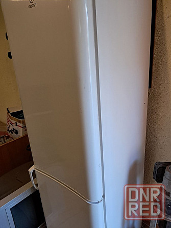 Продам холодильник Indesit и морозильную камеру NORD ( три ящика)- нерабочие Донецк - изображение 1