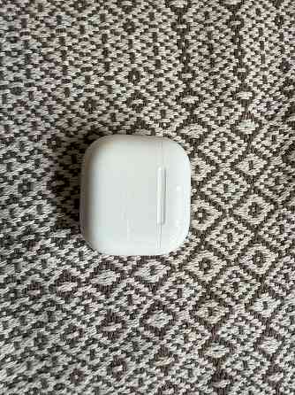 AirPods 4 с шумоподавлением Донецк