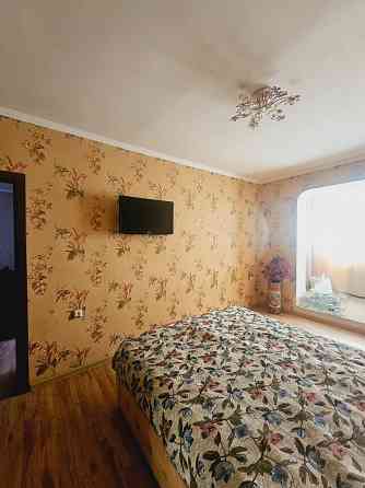 Продам 5ти комн.квартиру с индивидуальным отоплением пл. Грибиниченко Макеевка