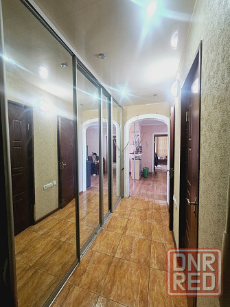 Продам 5ти комн.квартиру с индивидуальным отоплением пл. Грибиниченко Макеевка - изображение 4