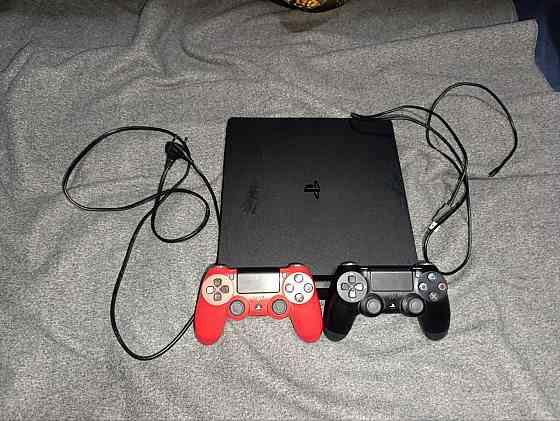 Продам Playstation 4 по низкой цене 2024 года Донецк