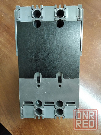 Силовой автоматический выключатель e.industrial.ukm.60S.32, 3р, 32А Донецк - изображение 3
