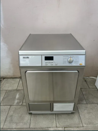 Сушильная машина Miele Professional на 7 кг.Нержавейка. Шахты