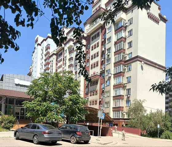 Продам паркинг Донецк