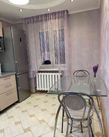 Сдаю двухкомнатную квартиру 56.0 м²г. Донецк Район:Ворошиловский,улица Шекспира Донецк