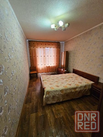 Продаётся трёхкомнатная квартира в Ворошиловском районе, пр.Комсомольский Донецк - изображение 1