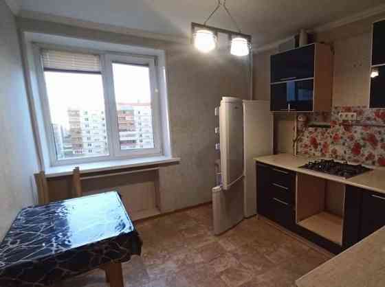 Сдам 2-комнатную квартиру в Пролетарском районе, Дс Щетинина. Донецк