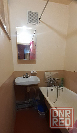 Продам 3х ком. кв-ру 62 м кв. под ремонт с гаражом Макеевка - изображение 4