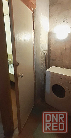 Продам 3х ком. кв-ру 62 м кв. под ремонт с гаражом Макеевка - изображение 2