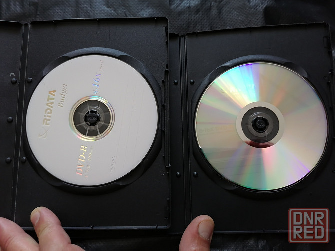DVD 2 шт. сериалы Операция "Горгона" и Ангелы войны. Стаханов - изображение 2