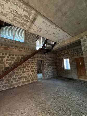 Новый дом с Бассейном в Макеевке на Гвардейка. Площадь 400м² Макеевка
