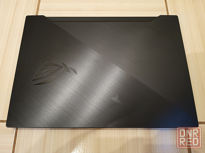 Asus ROG Zephyrus S/15,6-144гц/Intel Core i7-9750H/SSD M2 NWMe-512 Гб+SSD 512 Гб/32 Гб DDR4/RTX 2070 Донецк - изображение 2