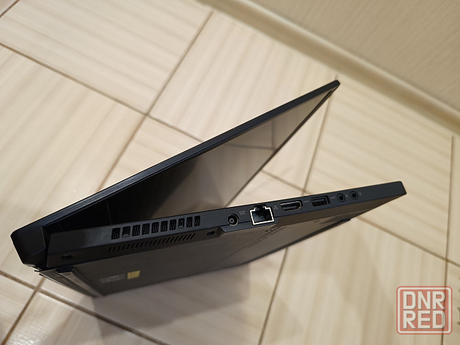 Asus ROG Zephyrus S/15,6-144гц/Intel Core i7-9750H/SSD M2 NWMe-512 Гб+SSD 512 Гб/32 Гб DDR4/RTX 2070 Донецк - изображение 4